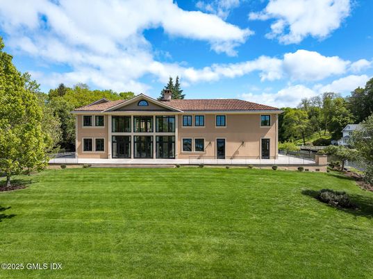 Backyard, Exterior, Facade, Georgian