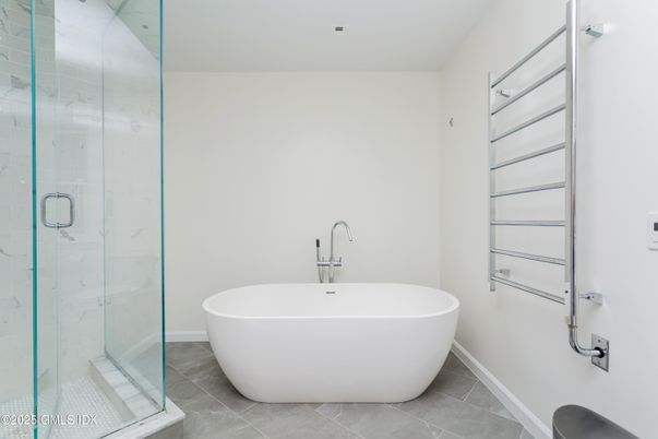 Bathroom, Free Standing Baths, Glass Shower, Interior