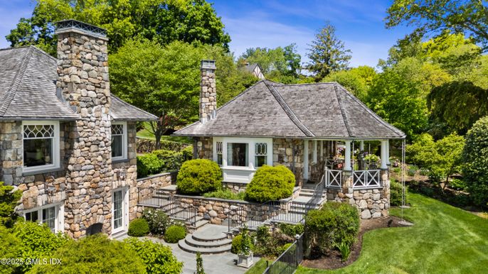 Backyard, Exterior, Facade, French Provincial