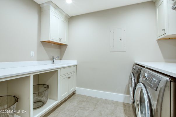 Interior, Recessed Lighting, Washer