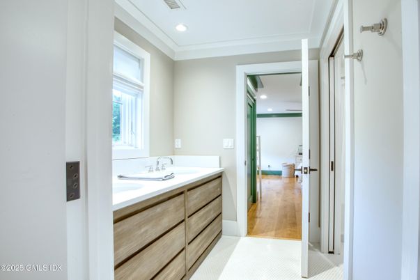 Bathroom, Interior, Recessed Lighting, Wood Texture Flooring
