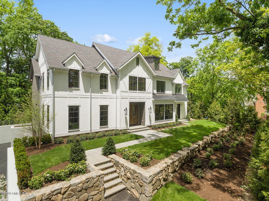 Backyard, Exterior, Facade, Farmhouse