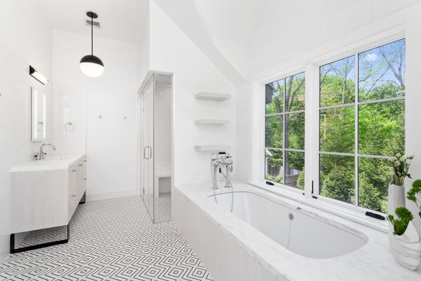 Bathroom, Interior, Pendant Lights
