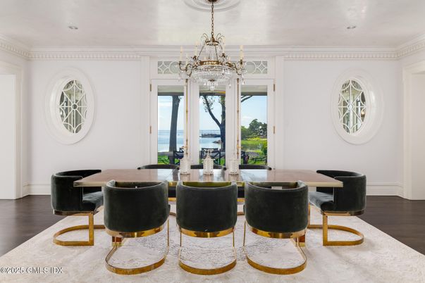 Chandelier, Dining room, Interior, Recessed Lighting, Water, Wood Texture Flooring