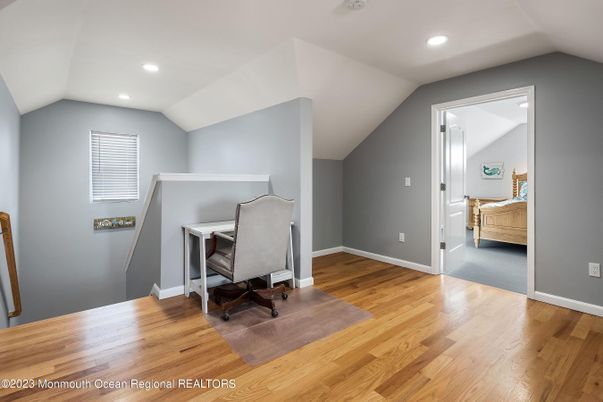 Bedroom, Home Office, Interior, Recessed Lighting, Wood Texture Flooring