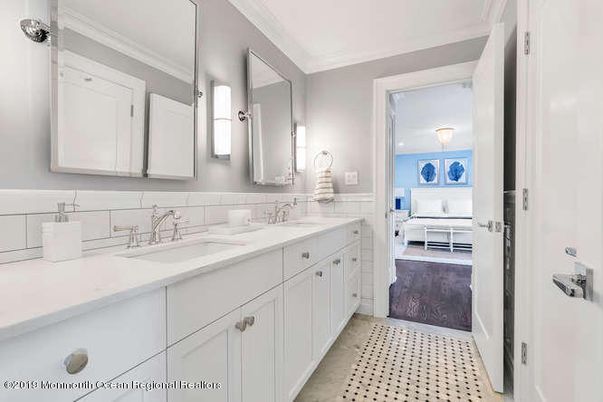 Bathroom, Dual Sink Vanities, Interior, Wood Texture Flooring