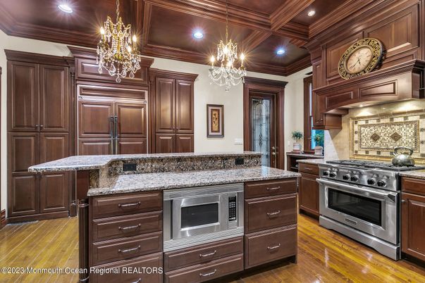 Chandelier, Interior, Kitchen, Recessed Lighting, Stainless Steel Appliances, Wooden Beams, Wooden Ceilings, Wood Texture Flooring