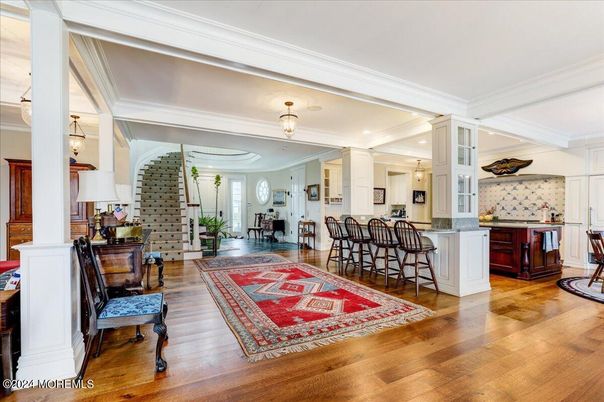 Dining room, Interior, Kitchen, Pendant Lights, Recessed Lighting, Wood Texture Flooring