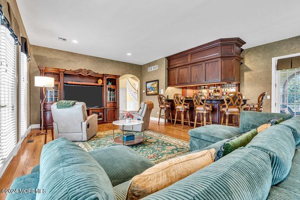 Interior, Living room, Recessed Lighting, Wood Texture Flooring