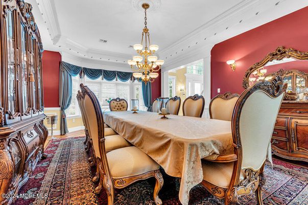 Chandelier, Dining room, Interior