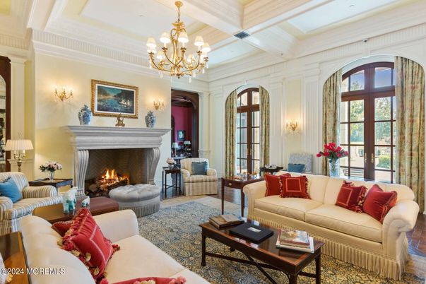 Chandelier, Fireplace, Interior, Living room, Recessed Lighting