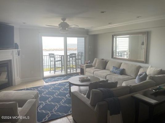 Fireplace, Interior, Living room, Recessed Lighting, Water