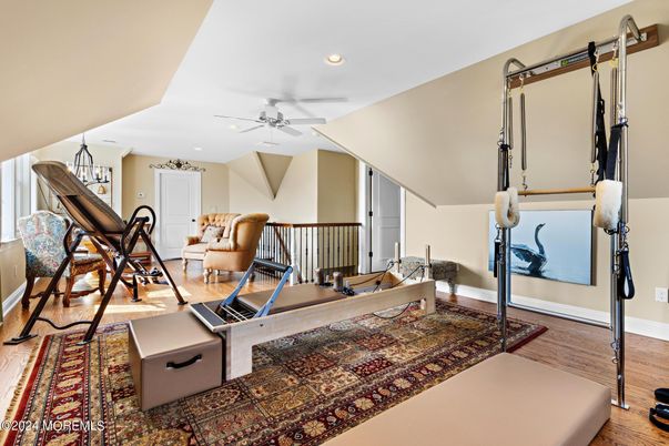 Fitness Equipment, Interior, Recessed Lighting, Wood Texture Flooring