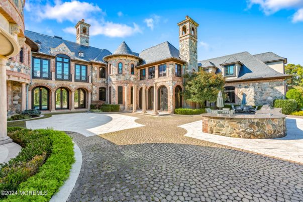 Backyard, Exterior, Facade, French Provincial