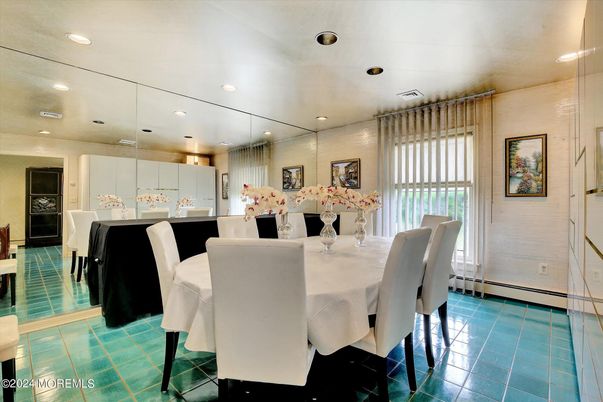 Dining room, Interior, Kitchen, Recessed Lighting