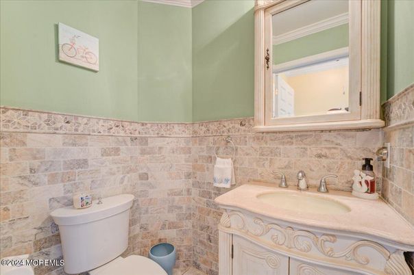 Bathroom, Interior, Stone Walls