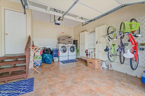 Garage, Interior, Washer