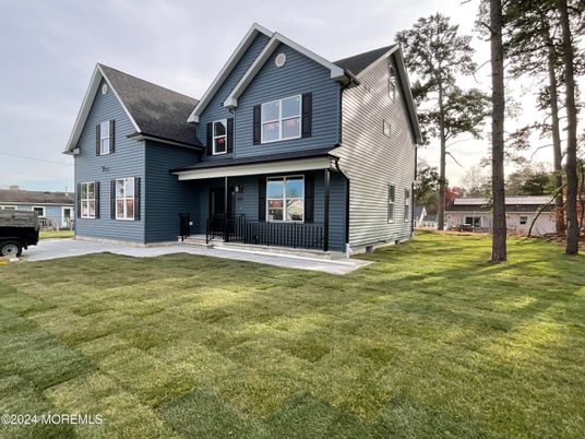 Backyard, Exterior, Facade, Farmhouse