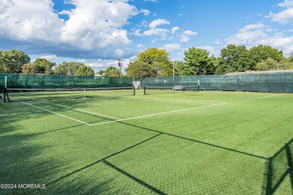 Exterior, Tennis Courts