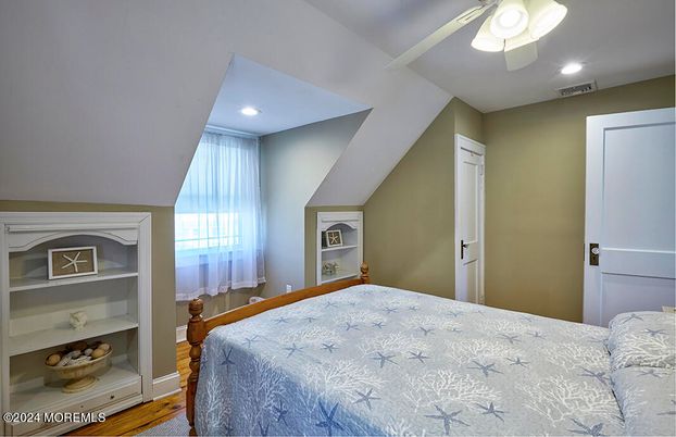 Bedroom, Fireplace, Interior, Recessed Lighting, Wood Texture Flooring