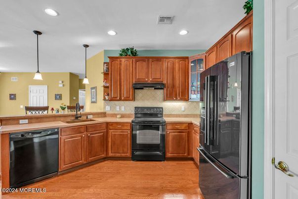 Interior, Kitchen, Pendant Lights, Recessed Lighting, Wood Texture Flooring