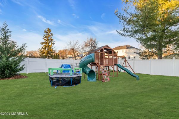 Backyard, Exterior, Playground