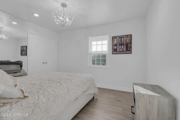 Bedroom, Chandelier, Interior, Recessed Lighting, Wood Texture Flooring