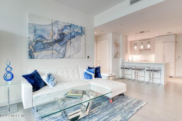 Interior, Kitchen, Living room, Pendant Lights, Recessed Lighting, Wood Texture Flooring
