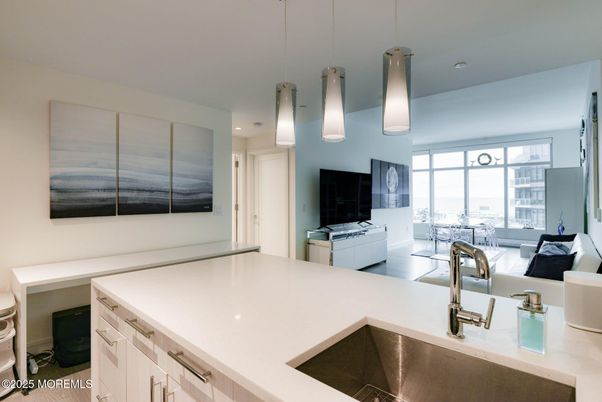 Interior, Kitchen, Pendant Lights, Recessed Lighting