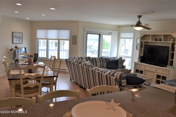 Dining room, Interior, Living room, Recessed Lighting, Wood Texture Flooring