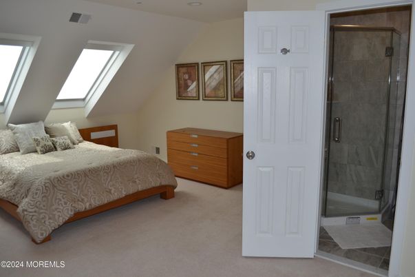Bathroom, Bedroom, Glass Shower, Interior, Recessed Lighting
