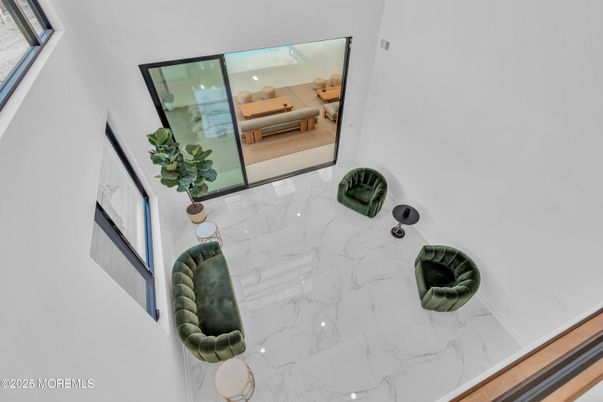 Interior, Marble