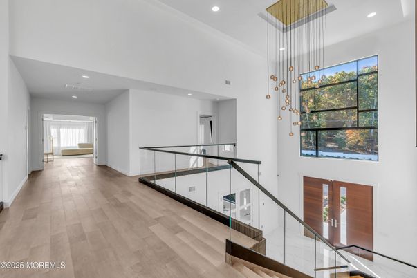 Interior, Pendant Lights, Recessed Lighting, Wood Texture Flooring