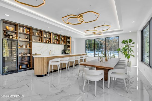 Dining room, Interior, Marble, Marble Walls, Pendant Lights, Recessed Lighting