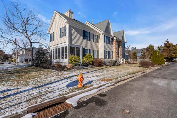 Backyard, Exterior, Facade, Queen Anne Victorian
