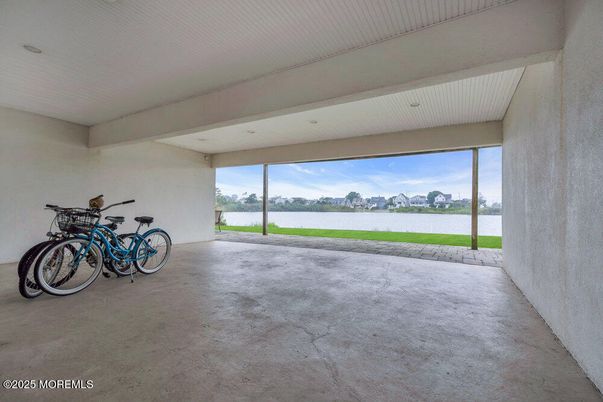 Interior, Recessed Lighting, Water