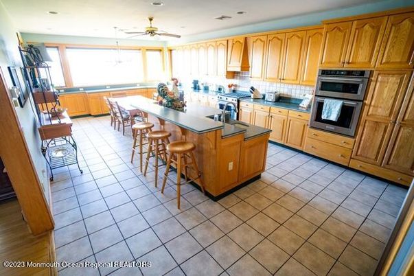 Dining room, Interior, Kitchen, Recessed Lighting