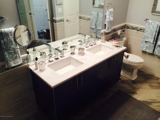 Bathroom, Dual Sink Vanities, Interior, Wood Texture Flooring