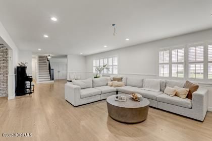 Interior, Living room, Recessed Lighting, Stone Walls, Wood Texture Flooring