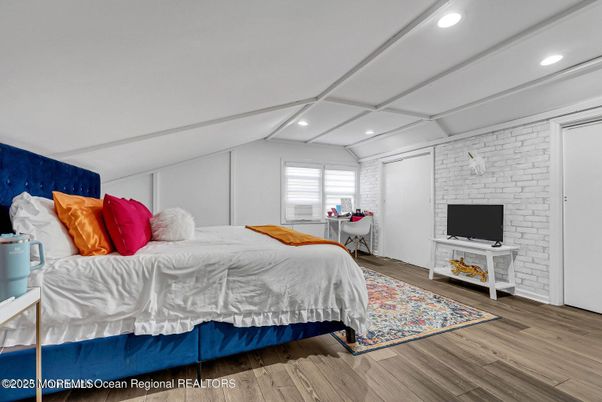 Bedroom, Interior, Recessed Lighting, Stone Walls, Wood Texture Flooring