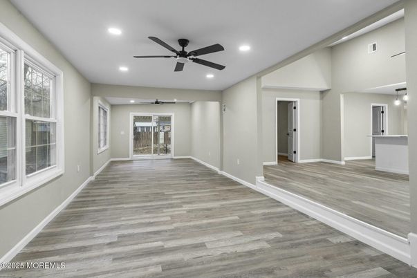 Interior, Recessed Lighting, Wood Texture Flooring