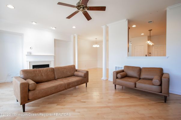 Fireplace, Interior, Living room, Pendant Lights, Recessed Lighting, Wood Texture Flooring