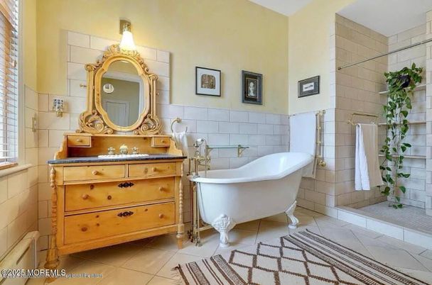 Bathroom, Dual Sink Vanities, Free Standing Baths, Interior