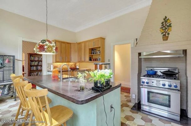 Interior, Kitchen, Pendant Lights, Stainless Steel Appliances