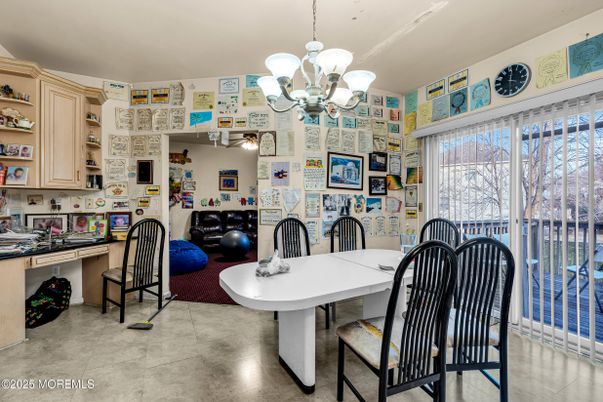 Chandelier, Dining room, Interior