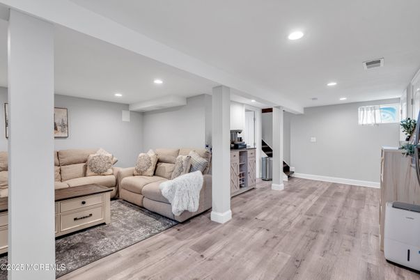 Interior, Kitchen, Living room, Recessed Lighting, Wood Texture Flooring