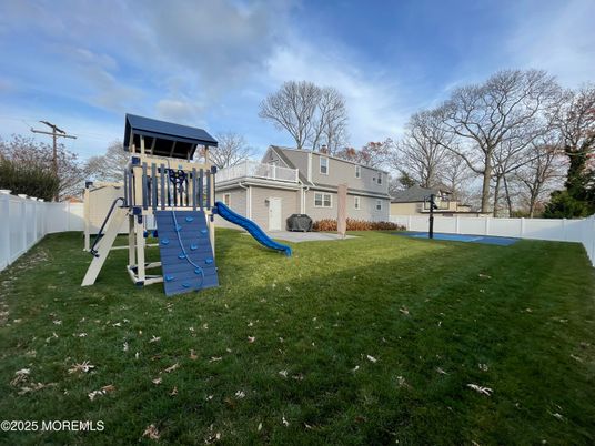 Backyard, Exterior, Playground
