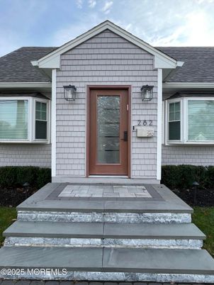 Exterior, Facade, Brick Traditional