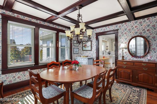 Chandelier, Dining room, Interior, Wooden Beams, Wood Texture Flooring