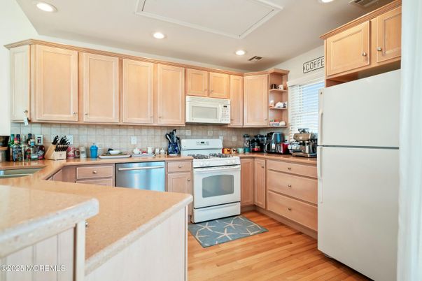 Interior, Kitchen, Recessed Lighting, Wood Texture Flooring